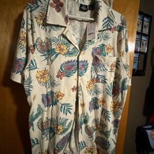 Tropical Floral Men's Jurassic Park Shirt (NWT)